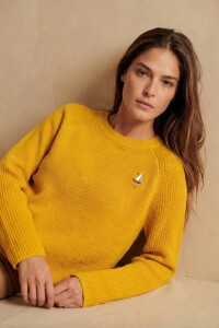 Sweater Algodon Con Bordado Amarillo