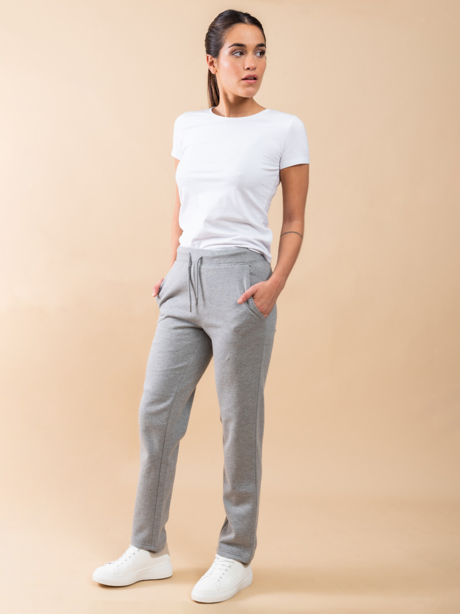Pantalones deportivos sales grises