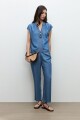 Blusa lyocell con pespuntes jean medio