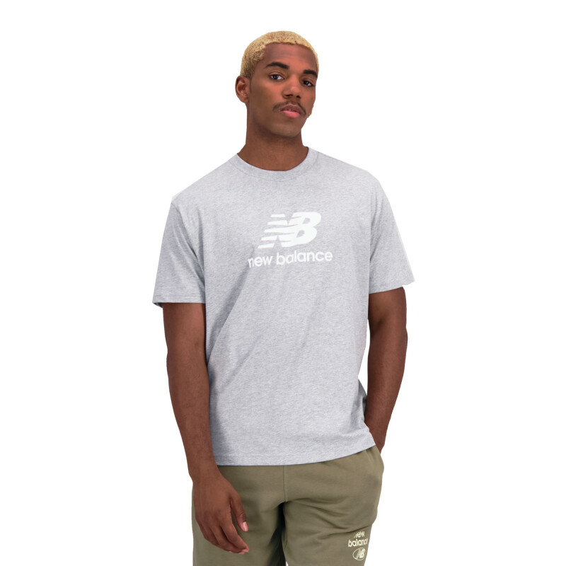 Remera New Balance Essentials de Hombre - MT31541AG Gris