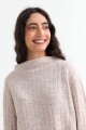 Sweater canalé con mangas oxford BEIGE
