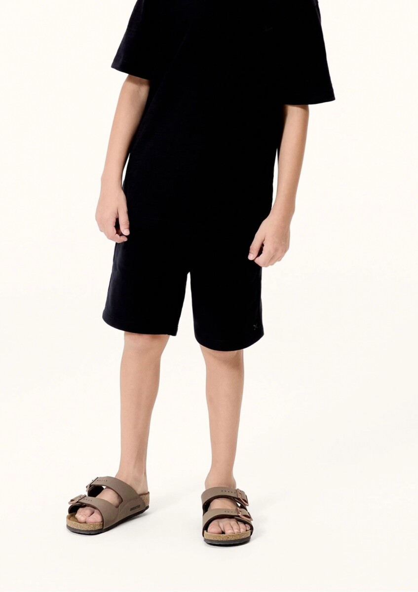 BERMUDA BÁSICA INFANTIL - NEGRO 