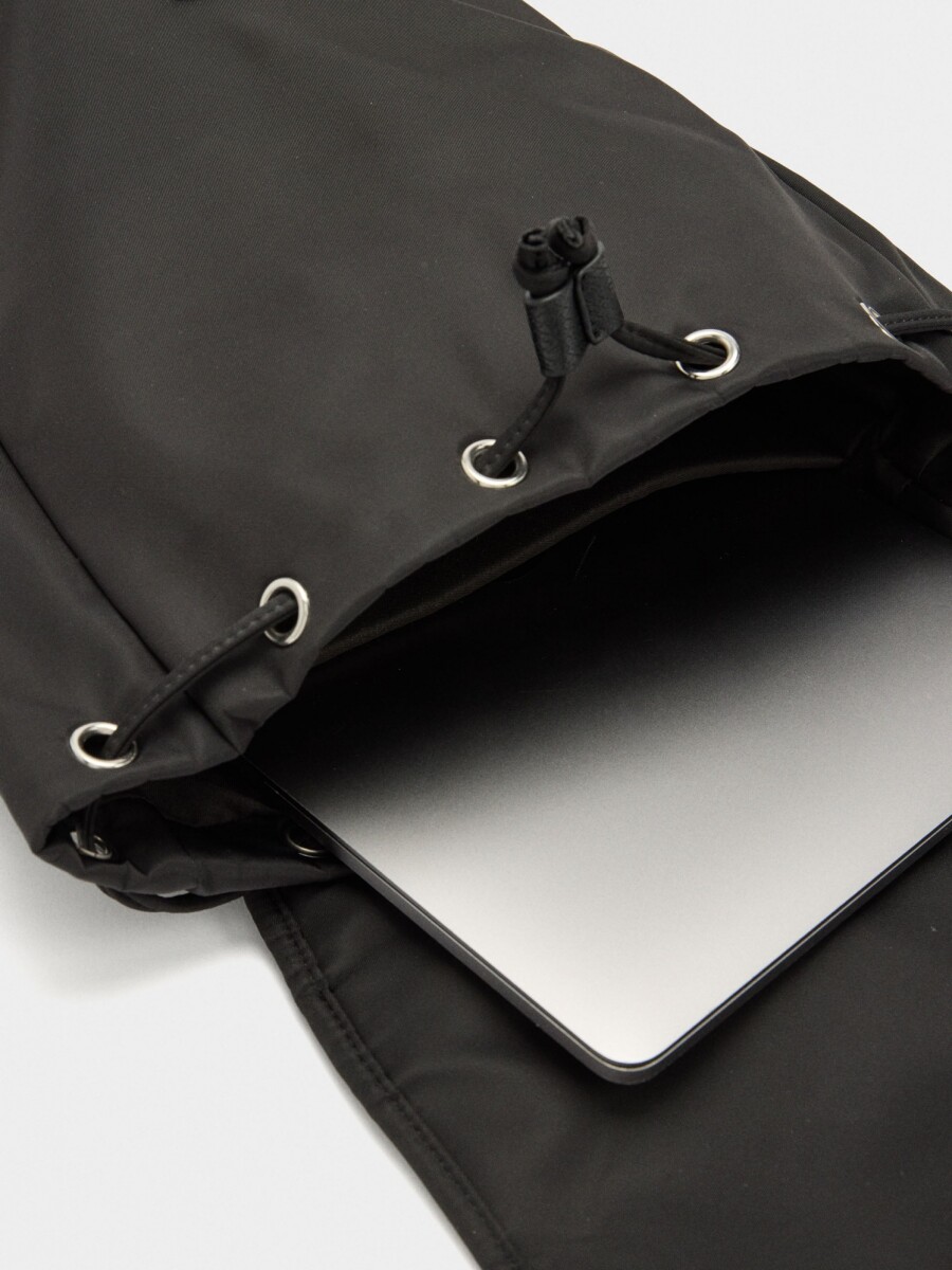 Mochila Color Block De Nylon Para Portátil 15" negro