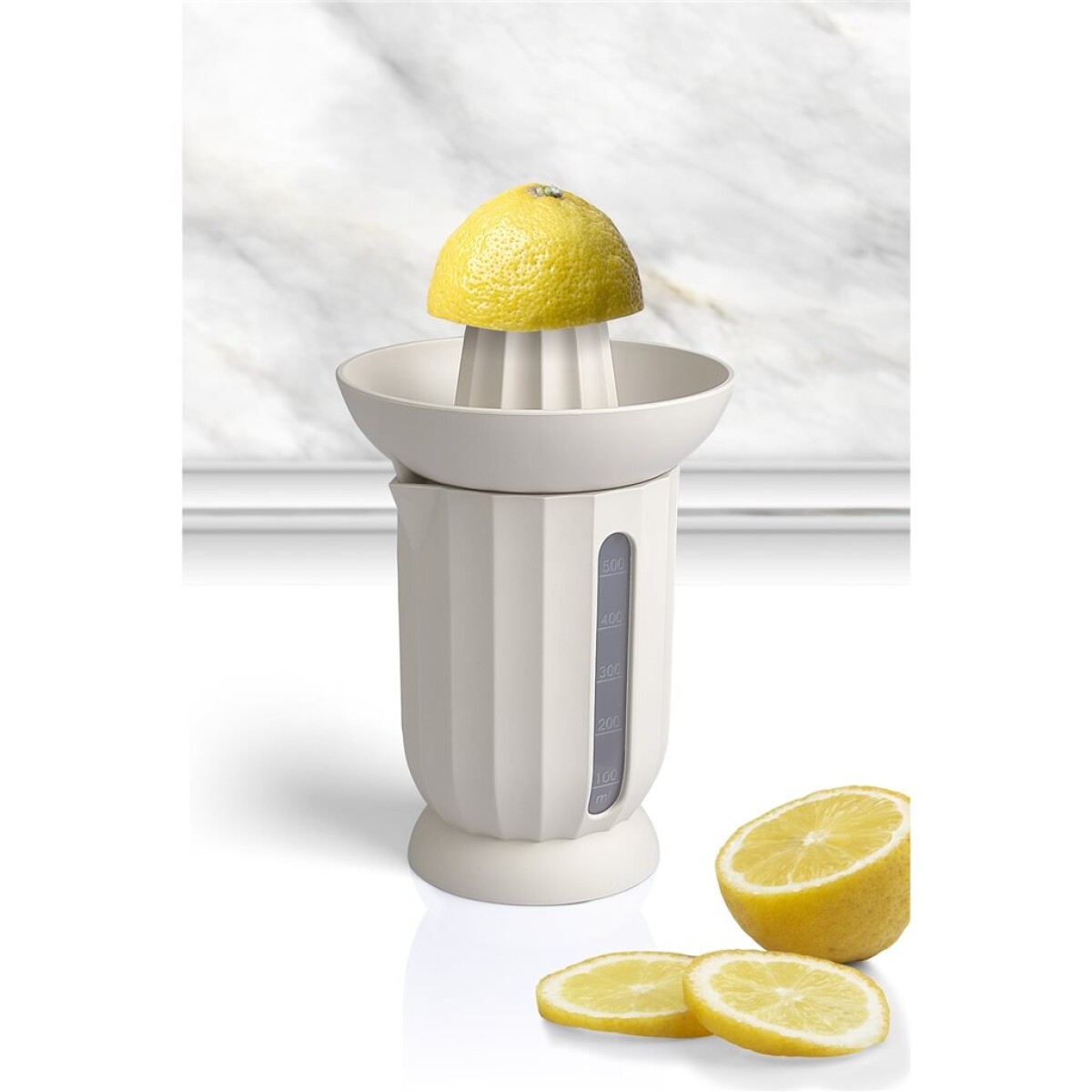 EXPRIMIDOR DE CITRICOS D13x21CM SURTIDO 