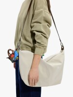 Bolso De Hombro Textura Suave Con Pendiente crudo