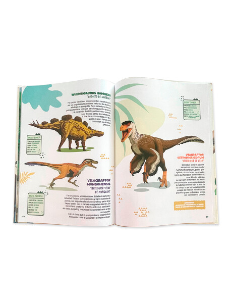 UN SAFARI AL MUNDO DE DISNOSAURIOS MULTICOLOR