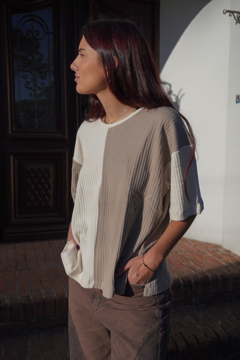 Remera Galia BEIGE