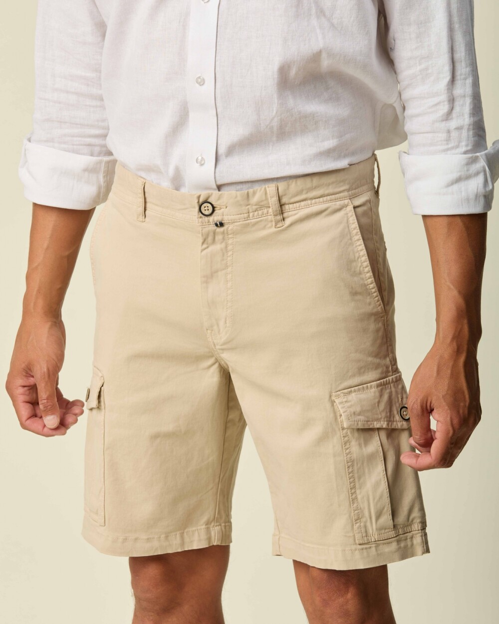 Bermuda Cargo Algodón Beige
