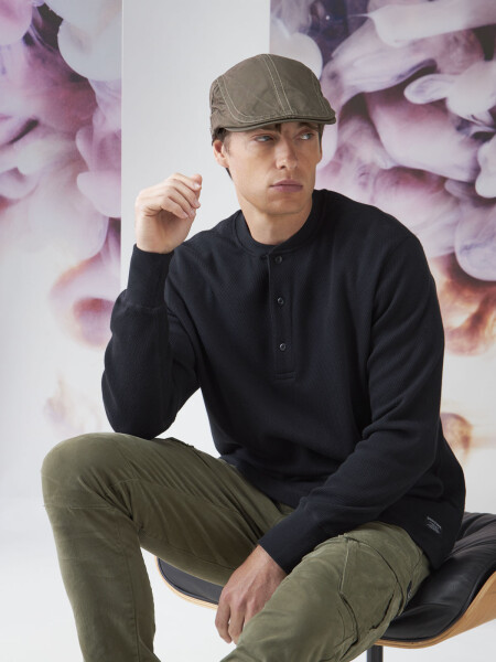 FLEECE BURDEOS NEGRO