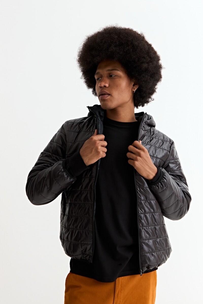 Campera puffer básica con capucha NEGRO