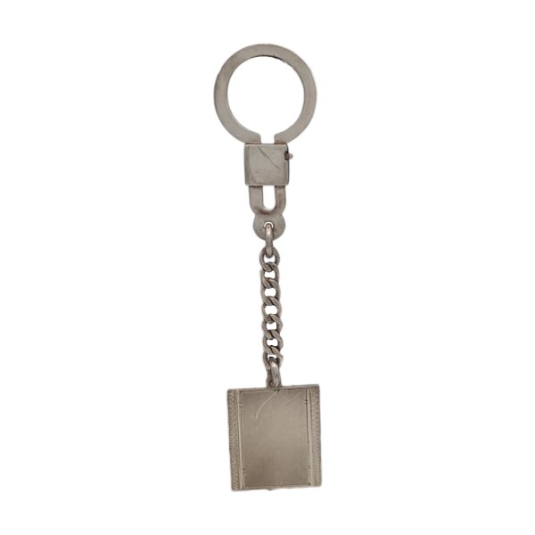 LLAVERO PLATA 14 plateadouniforme