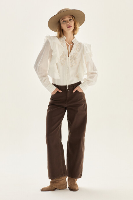 Jean Akita Chocolate