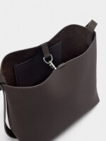 Bolso De Hombro Con Textura Suave marron
