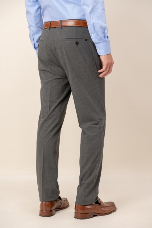 Pantalón Custom Fit Rennie Gris