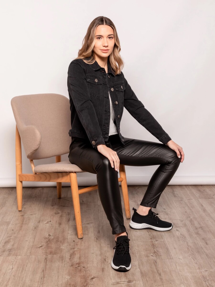 CAMPERA ALLIE PEÑA - NEGRO 