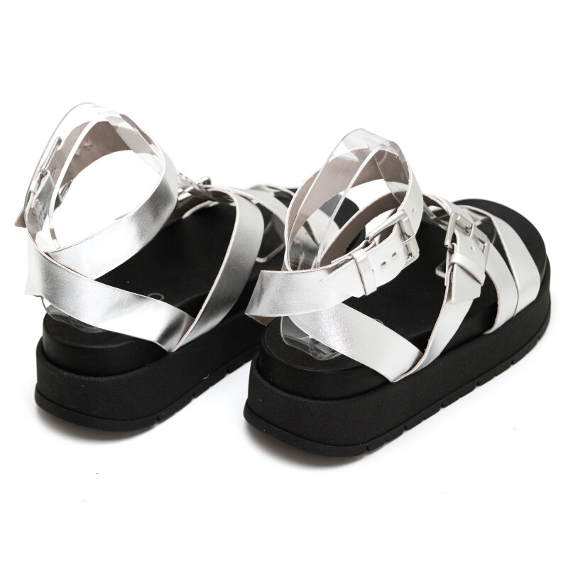 VIA UNO Sandalia Mujer Plata