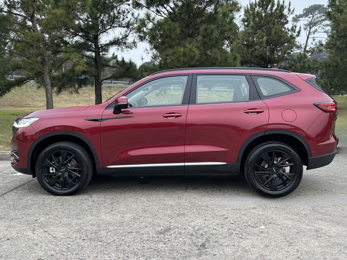 Haval H6 HEV Elite 1.5 2026 0KM | Permuta / Financia Haval H6 HEV Elite 1.5 2026 0KM | Permuta / Financia
