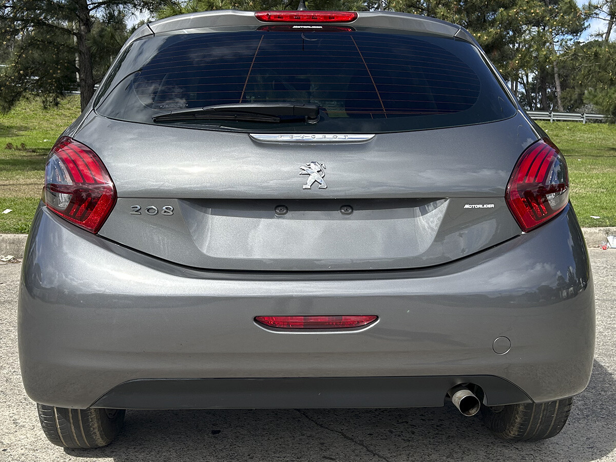 Peugeot 208 1.5 EXCELENTE ESTADO! | Permuta / Financia Peugeot 208 1.5 EXCELENTE ESTADO! | Permuta / Financia