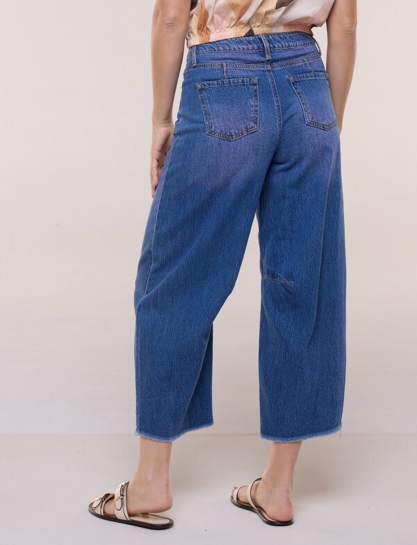 Jean Wide Leg Cropped Con Nervaduras JEAN