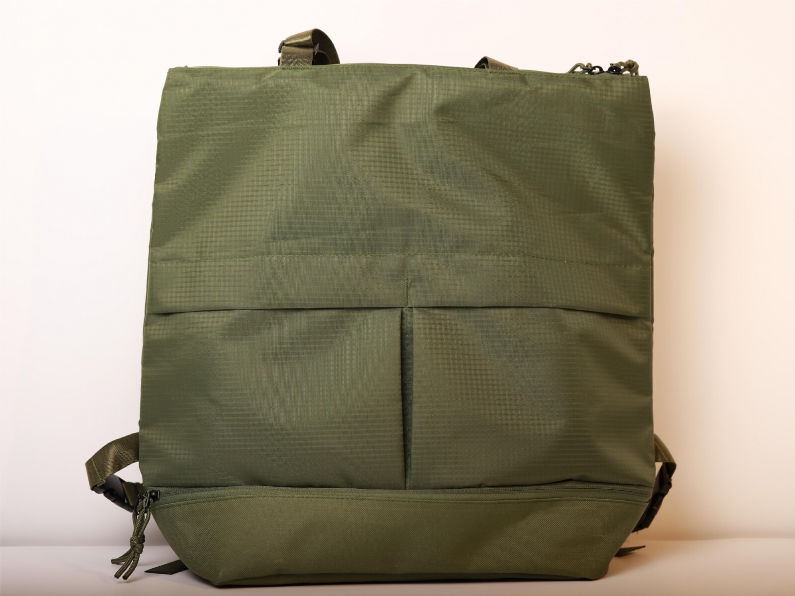 MOCHILA DE VIAJE GRANDE (VERDE) 