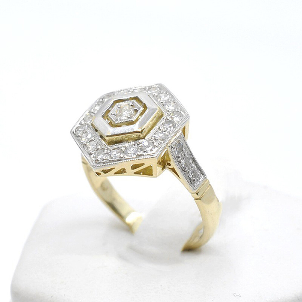 Anillo Oro 18K, Platino Y Brillantes Anillo Oro 18K, Platino Y Brillantes