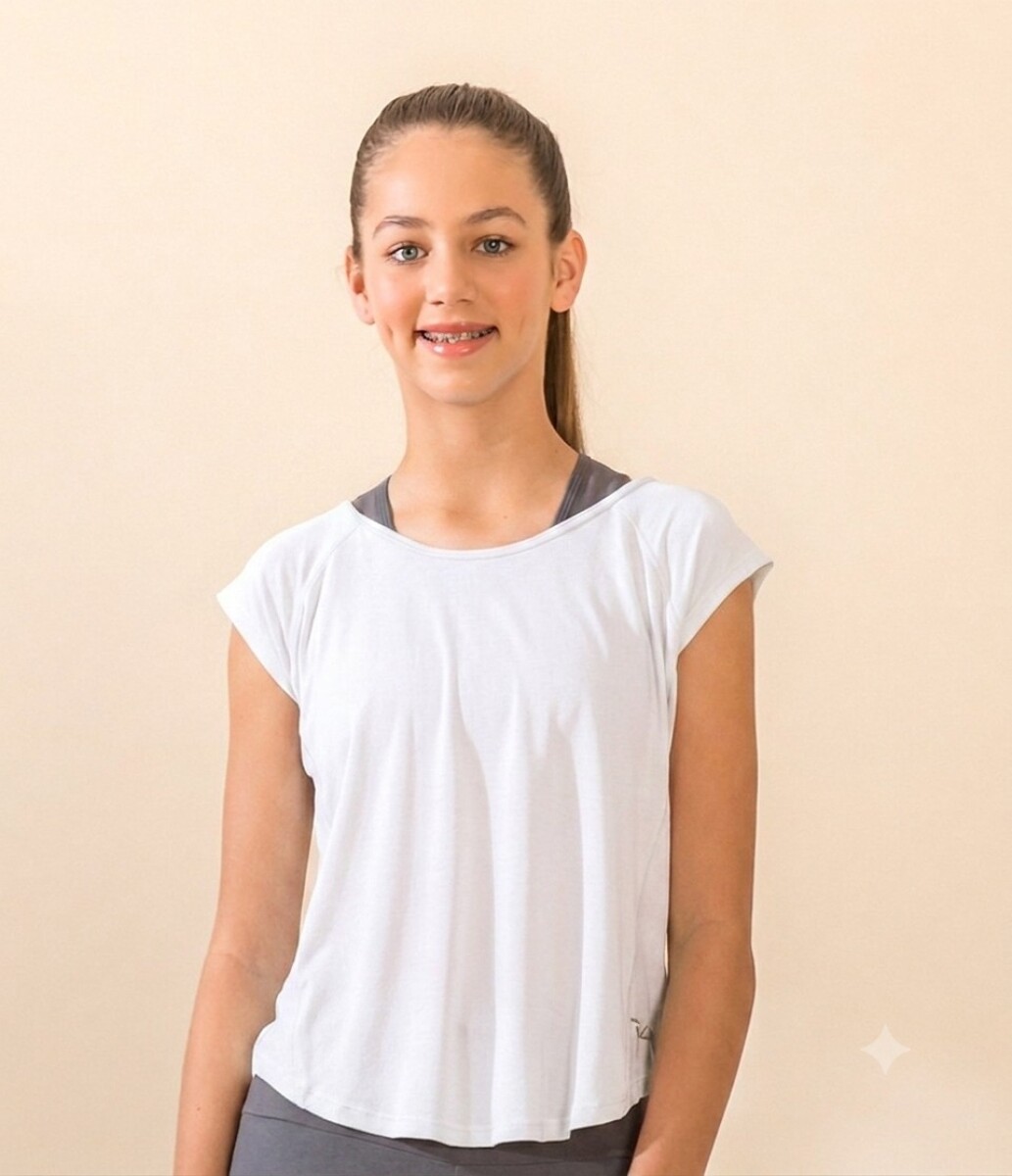 Remera Deportiva. - Blanco 