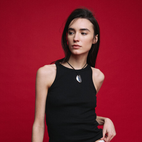 REMERA KLINT Negro