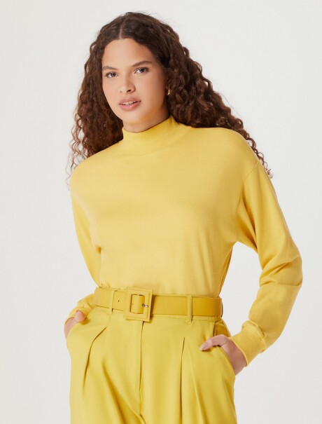 POLERA FEMENINA CON PUÑOS AMARILLO