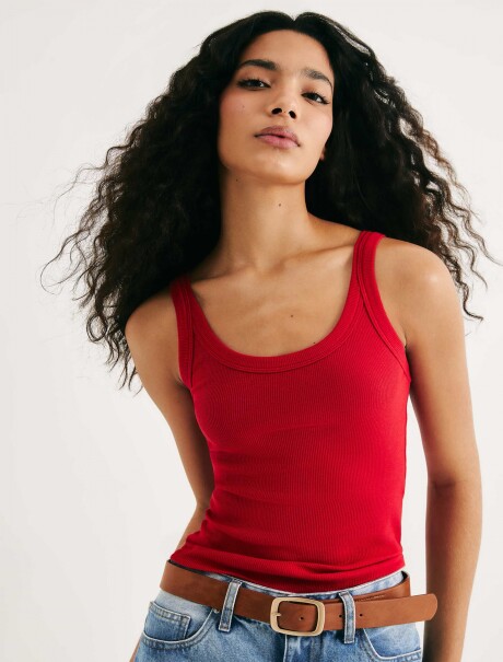 MUSCULOSA BÁSICA SLIM ROJO