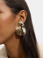 Pendientes Ovalados Con Relieve dorado