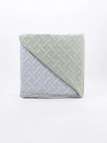 COLCHA 2 PLAZAS CON FUNDAS VERDE