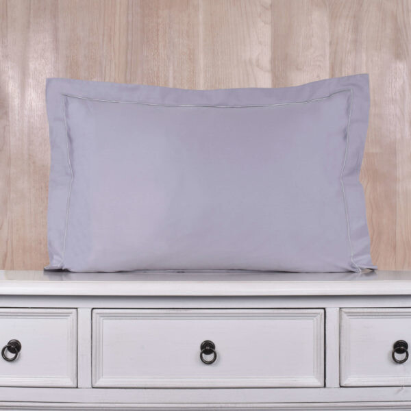Funda Finezza 400 hilos Gris con Bordado Gris 30 x 45