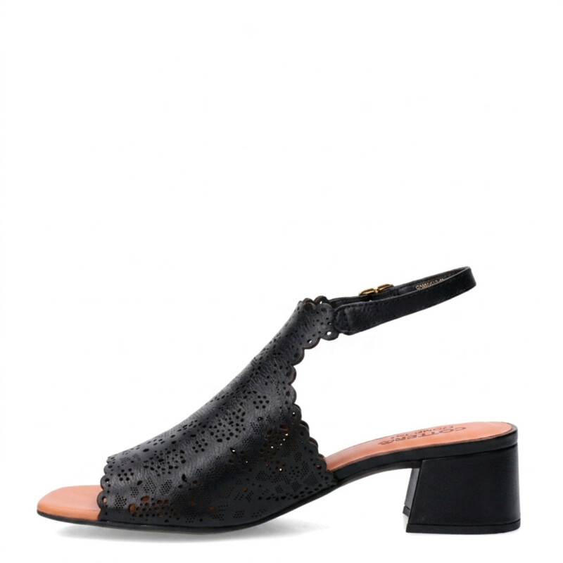 Sandalias de Mujer Bottero Cuero Calado Negro