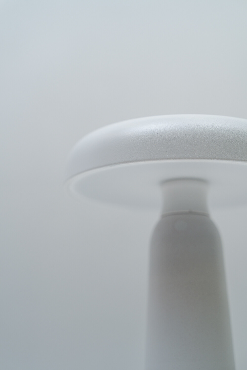 Lampara De Mesa Baska, Touch Usb Blanco