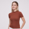 Remera Daly Marron