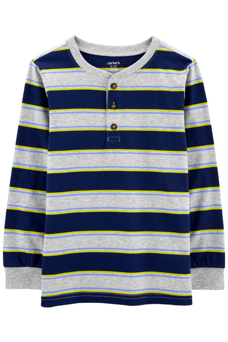 Remera de algodón con botones diseño a rayas. Talles 6-8 Sin color