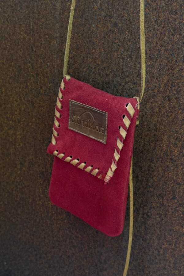 Cel Bag Gamuza Bordeaux