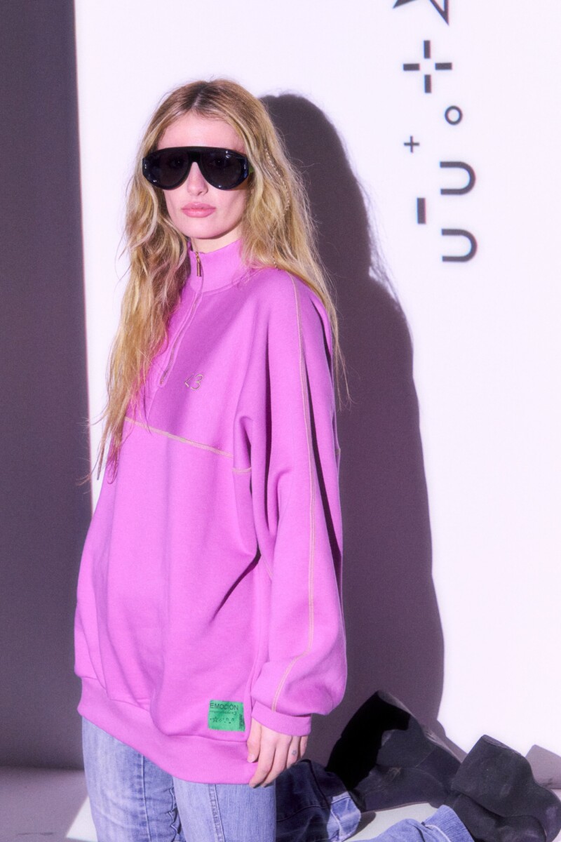 Hoodie desaparecí fucsia