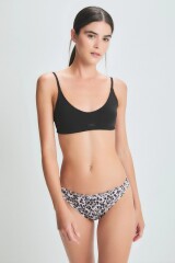 VEDETINA CLAU Animal Print