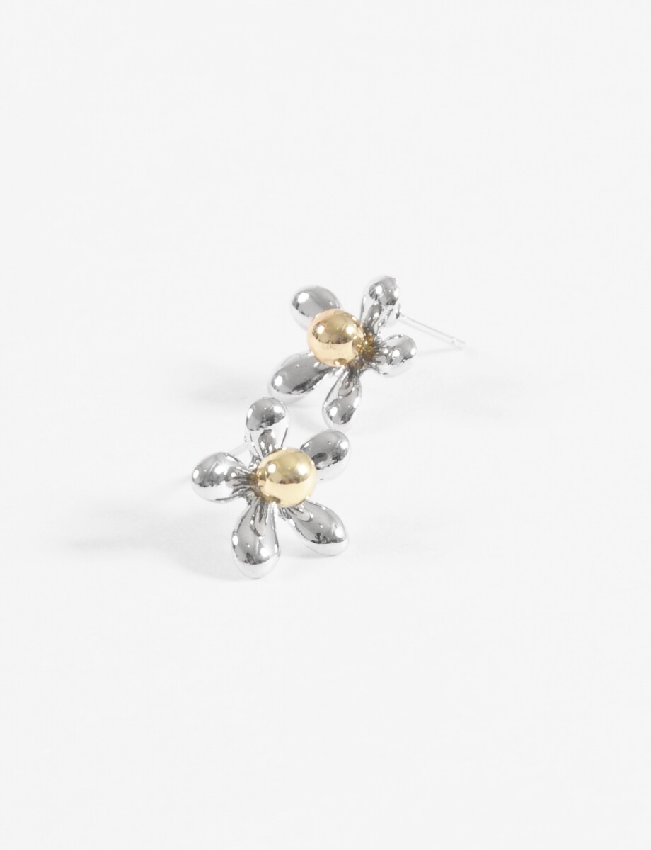 Caravanas flor metallic - plateado 