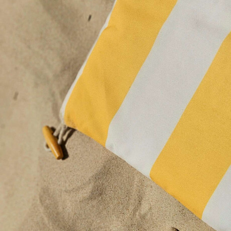 Reposera plegable y acolchada con correa Club Petates Amarillo