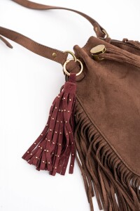 Cartera Flecos Gamuza Vegana Chocolate