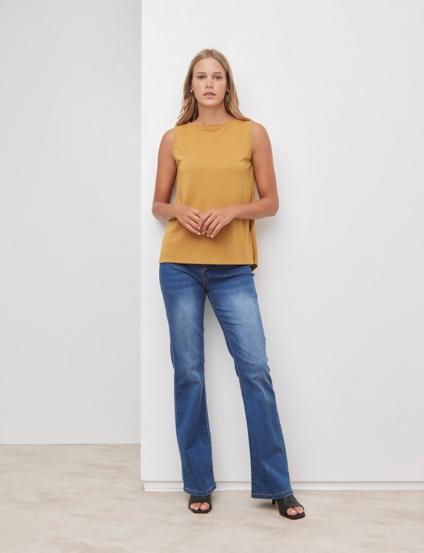 Musculosa Amplia MOSTAZA
