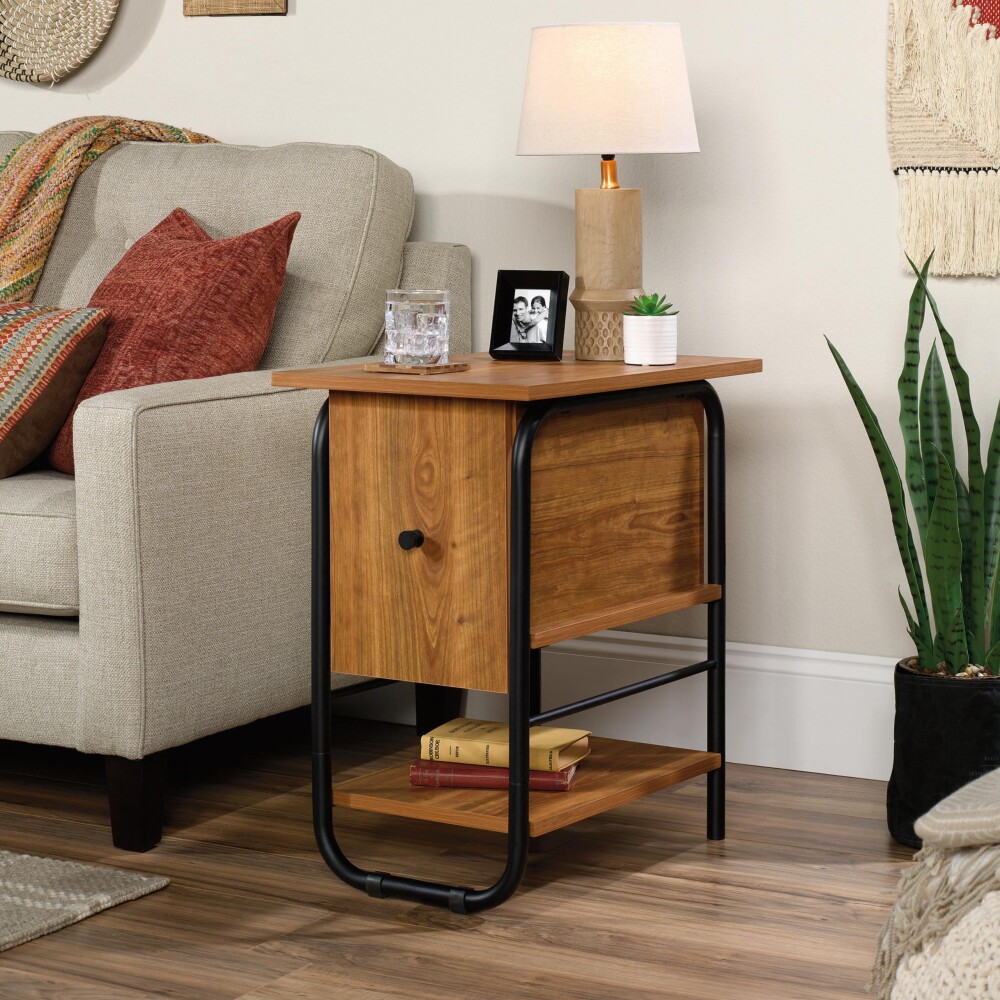 Mesa Lateral - Sauder - Linea Union Plain Mesa Lateral - Sauder - Linea Union Plain