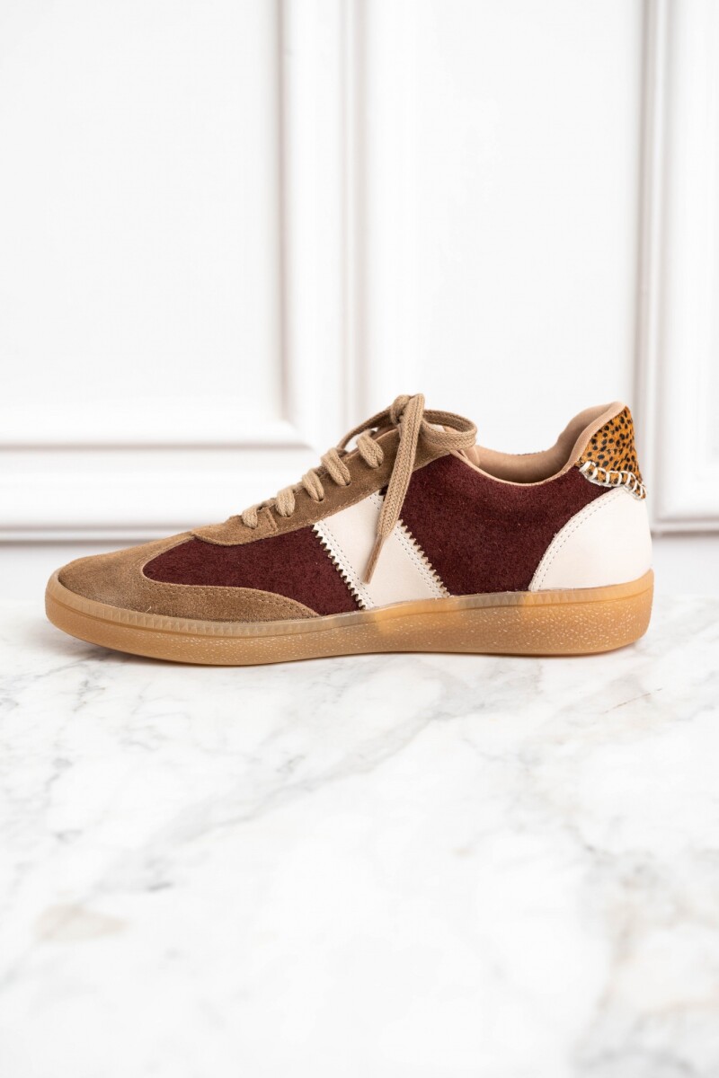 Zapatilla Combinada Gamuza Marrón