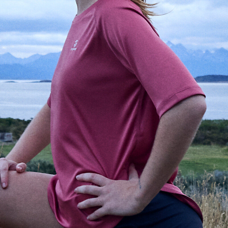 T-SHIRT MC WMN TRNG LOOSE blanco Rosa Dusty
