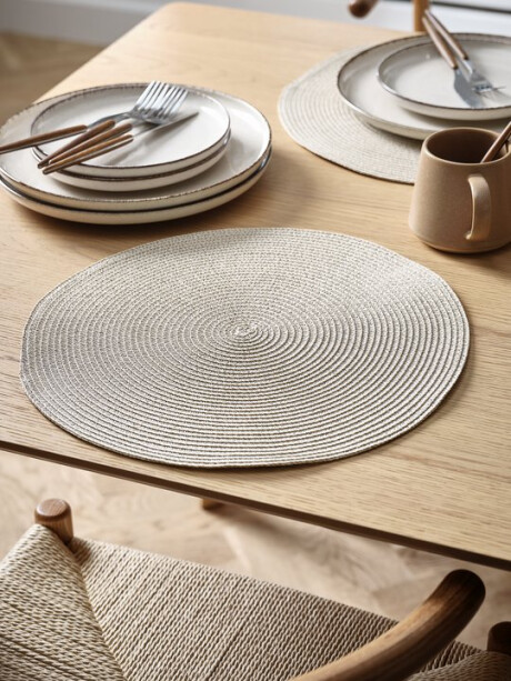 Mantel individual KUNGSMYNTA Ø38 beige Mantel individual KUNGSMYNTA Ø38 beige