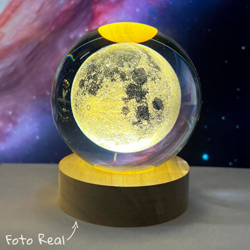 Lampara Veladora Bola de Cristal de 8 CM con Led y Base de Madera Luna