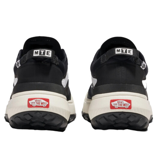 Championes Vans Mte Crosspath - Negro Championes Vans Mte Crosspath - Negro