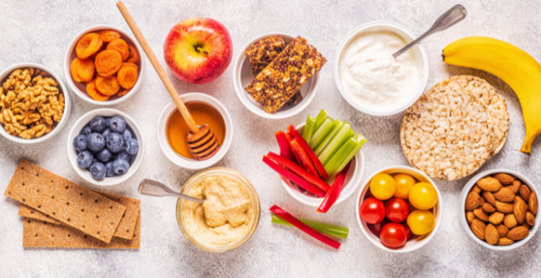 Preparar Snacks Saludables: Importancia y Consejos